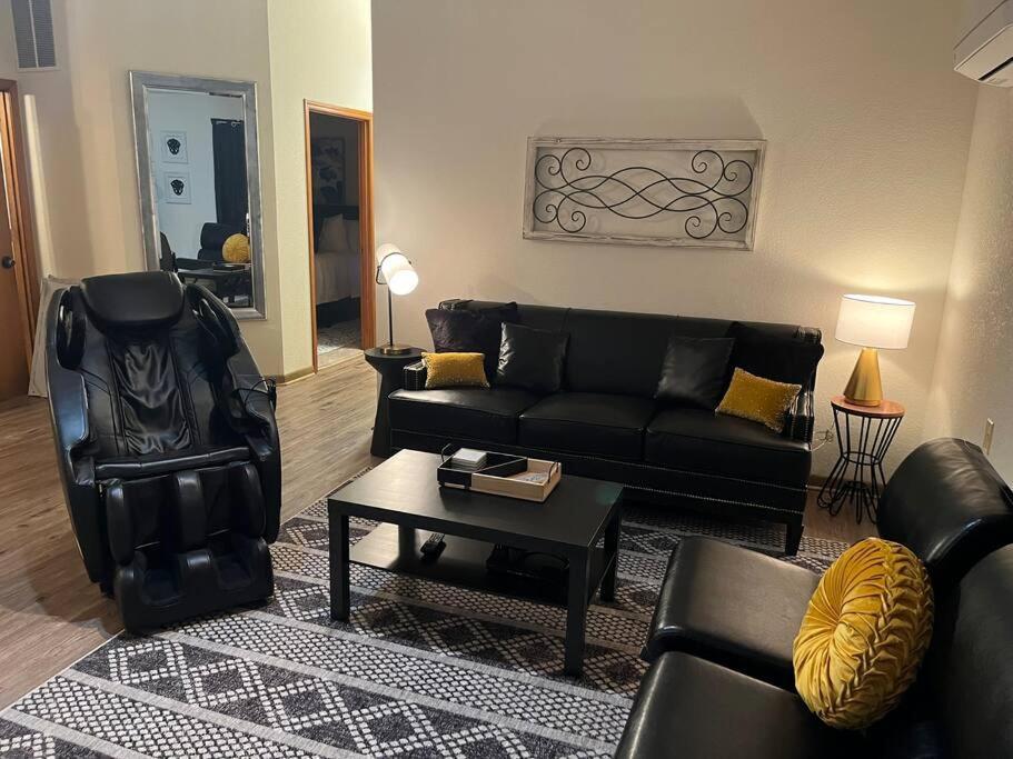 Paradise Oasis Near Lake *Full Body Massage Chair* Longview Esterno foto